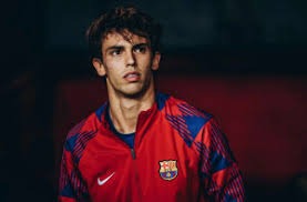 华盛顿国民队在 2022 年截止日前将巨星胡安·索托交易至圣地亚哥教士