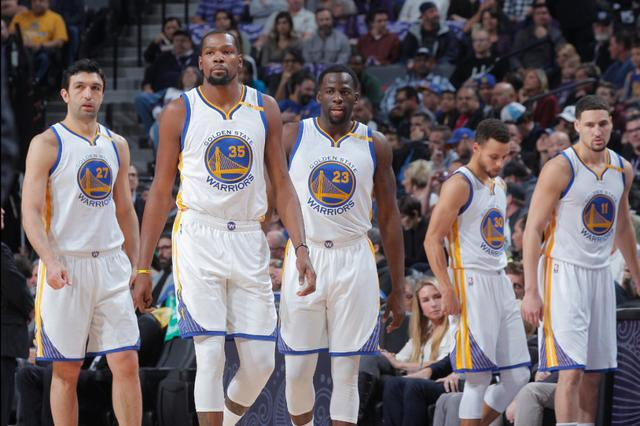 投打两端的 投打两端的